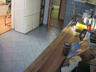 voyeurcam-julmodels-kitchen