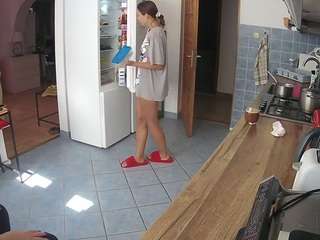 voyeurcam-julmodels-kitchen