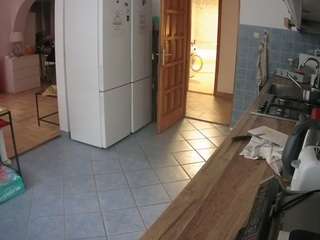 voyeurcam-julmodels-kitchen