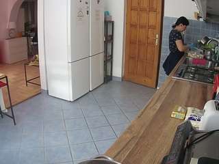 voyeurcam-julmodels-kitchen