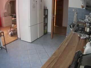 voyeurcam-julmodels-kitchen