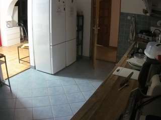 voyeurcam-julmodels-kitchen