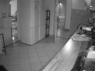 voyeurcam-julmodels-kitchen