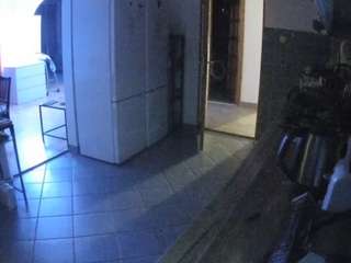voyeurcam-julmodels-kitchen