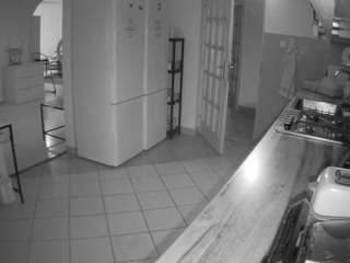 voyeurcam-julmodels-kitchen