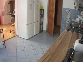 voyeurcam-julmodels-kitchen