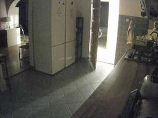 voyeurcam-julmodels-kitchen