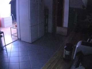 voyeurcam-julmodels-kitchen