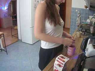voyeurcam-julmodels-kitchen
