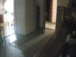 voyeurcam-julmodels-kitchen