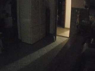 voyeurcam-julmodels-kitchen