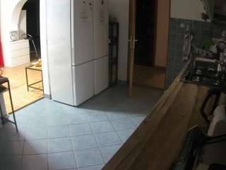 voyeurcam-julmodels-kitchen