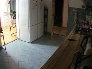 voyeurcam-julmodels-kitchen