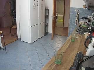 voyeurcam-julmodels-kitchen