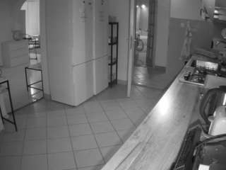 voyeurcam-julmodels-kitchen