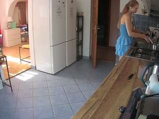 voyeurcam-julmodels-kitchen