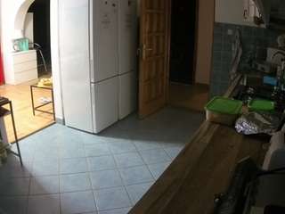 voyeurcam-julmodels-kitchen