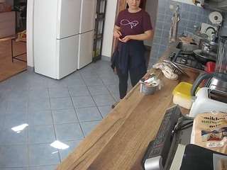 voyeurcam-julmodels-kitchen