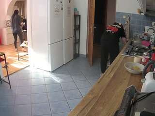 voyeurcam-julmodels-kitchen