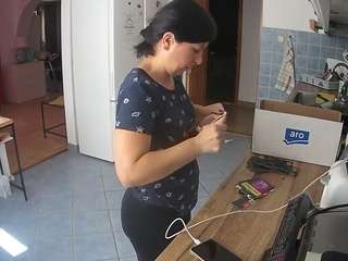 voyeurcam-julmodels-kitchen