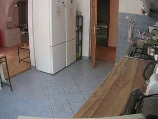 voyeurcam-julmodels-kitchen