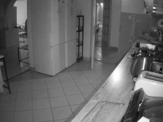 voyeurcam-julmodels-kitchen