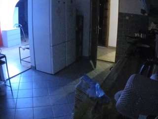 voyeurcam-julmodels-kitchen