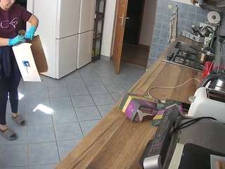 voyeurcam-julmodels-kitchen Sex Cam Show