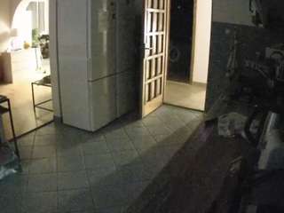 voyeurcam-julmodels-kitchen