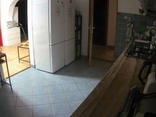 voyeurcam-julmodels-kitchen