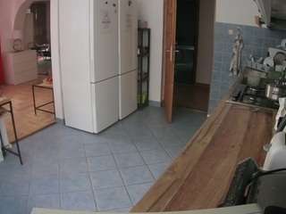 voyeurcam-julmodels-kitchen