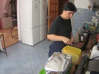 voyeurcam-julmodels-kitchen Sex Cam Show