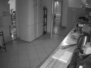voyeurcam-julmodels-kitchen
