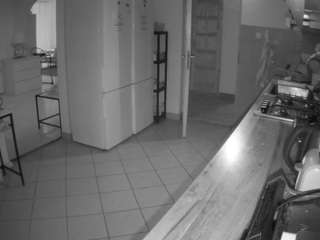 voyeurcam-julmodels-kitchen