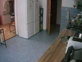 voyeurcam-julmodels-kitchen