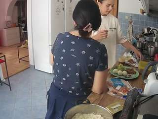 voyeurcam-julmodels-kitchen Sex Cam Show