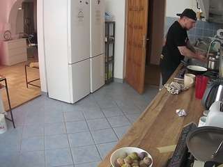voyeurcam-julmodels-kitchen
