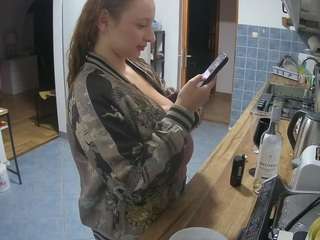 voyeurcam-julmodels-kitchen Sex Cam Show