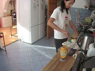 voyeurcam-julmodels-kitchen