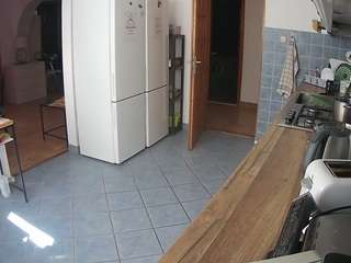 voyeurcam-julmodels-kitchen
