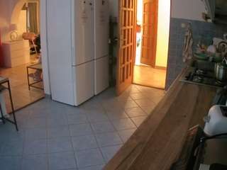 voyeurcam-julmodels-kitchen