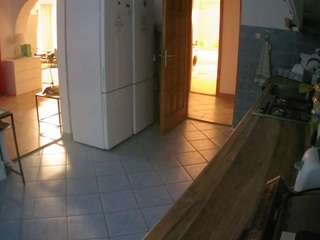 voyeurcam-julmodels-kitchen