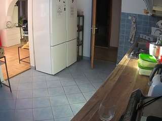 voyeurcam-julmodels-kitchen