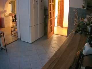 voyeurcam-julmodels-kitchen