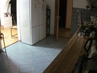 voyeurcam-julmodels-kitchen