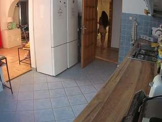 voyeurcam-julmodels-kitchen