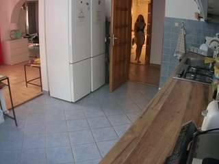 voyeurcam-julmodels-kitchen