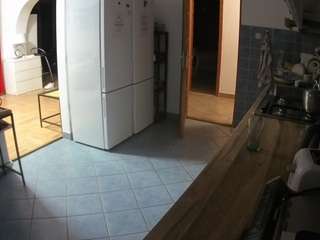 voyeurcam-julmodels-kitchen's live room