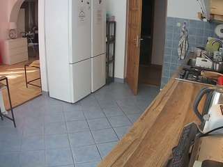 voyeurcam-julmodels-kitchen live webcam show