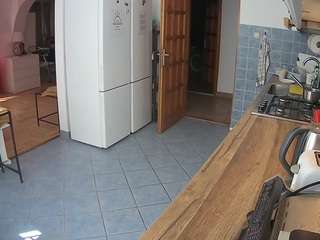 voyeurcam-julmodels-kitchen live webcam show